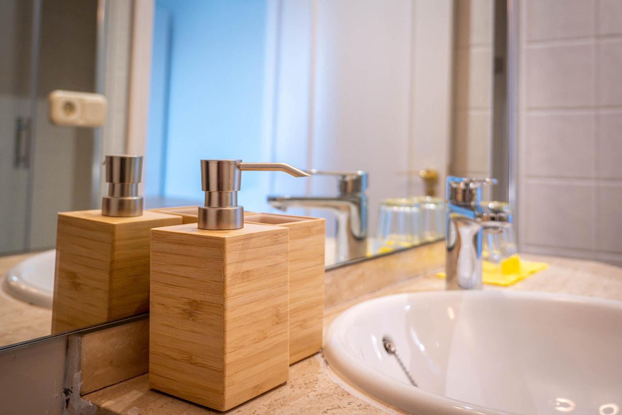 Bista Eder Hotel & Lodge Хондарибия Стая снимка